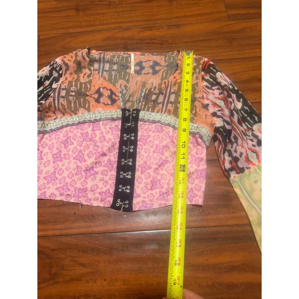 Free People Mixed Print Crop Top Pink Orange Boho Bell Sleeve XS Hook Eye Blouse